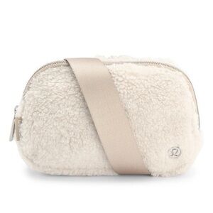 LULULEMON Everywhere Plush Fleece Belt Bag Cream NWT